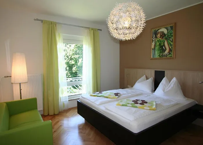 Buchenheim * Reifnitz